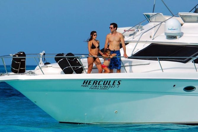 A Private Chartered Yacht Cruise to Cancun Bay - Option for Snorkeling Trip Upgrade