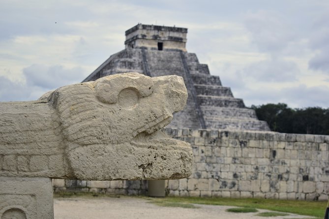 A Private Full-Day Excursion to Chichen Itza and a Mayan Cenote - Positive Reviews of the Private Tour