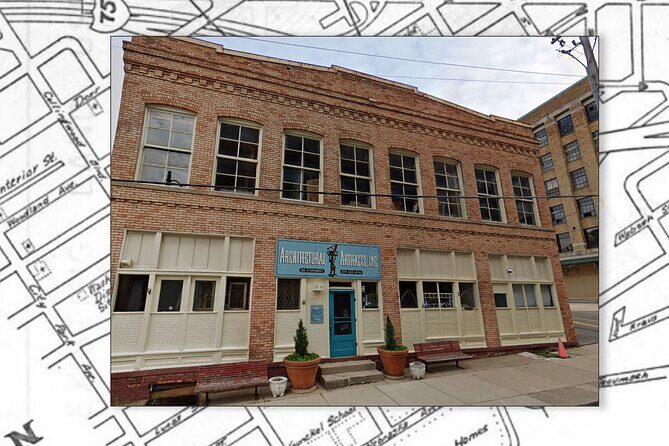 A Self-Guided Tour of Toledo's Warehouse District Architecture - What the experience means for you