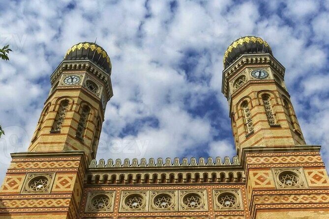 A Self-Guided Tour Through Budapest's Jewish Quarter - An In-Depth Look at the Tour Itinerary