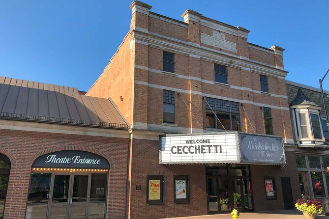 A Self-Guided Walking Audio Tour of Holland, Michigan - Exploring Holland, Michigan Through a Self-Guided Walking Audio Tour