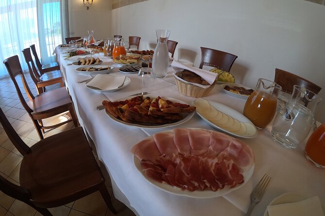 A Small-Group, Matera Hot Air Balloon Ride With Breakfast - Start Time and End Point