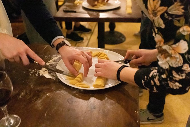 A Small-Group Ravioli and Tagliatelle Workshop in Naples - Workshop Highlights