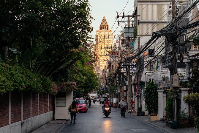 A Taste of Bangkok: Street Food Private Tour - Cancellation Policy and Traveler Reviews