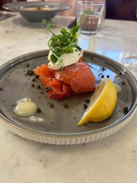 A Taste Of Edinburgh Food Tour. Includes All Food & Drinks - Participant Restrictions
