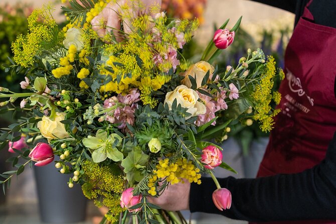 A Taste Of Spring" Bouquet Making Workshop in London - Price and Booking Details