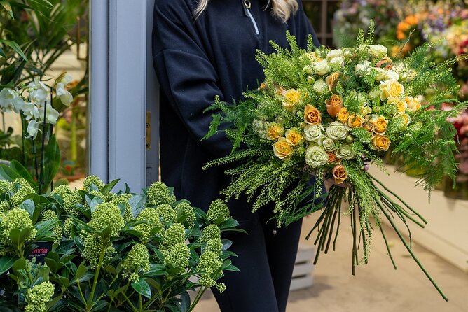 A Taste Of Spring" Bouquet Making Workshop in London - Workshop Inclusions
