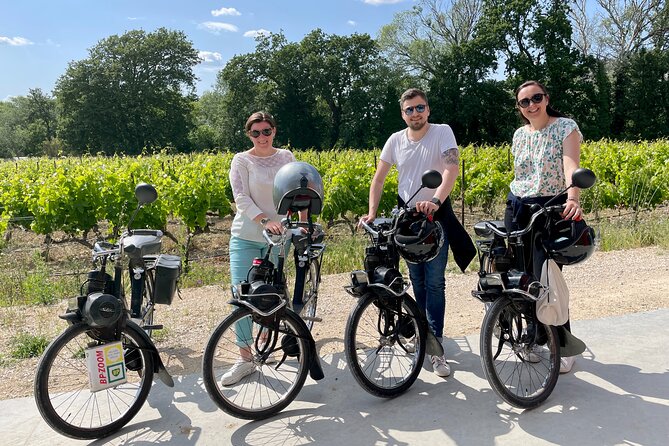 A Tour in Provence in a Typical French Motorized Bike : the Solex - Directions