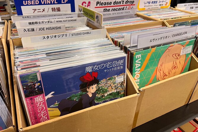 A Tour of Record Stores to Encounter Music From Around the World - North American Music at HMV