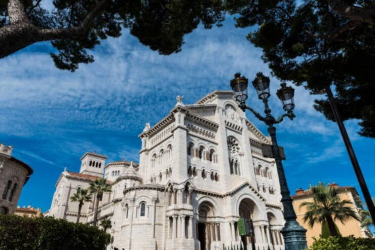 A Walk of Wealth – Guided Tour in Monaco - Itinerary Highlights
