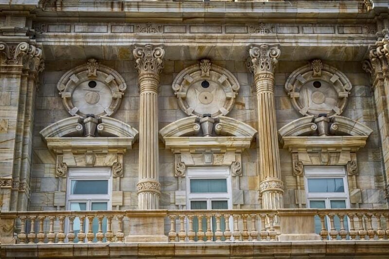 A Walk Through History: Easy Cartagena in 90 Minutes - Good To Know