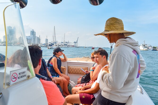 A Whole Day to the 5 Rosario Islands With Snorkeling and Plankton - Host Responses