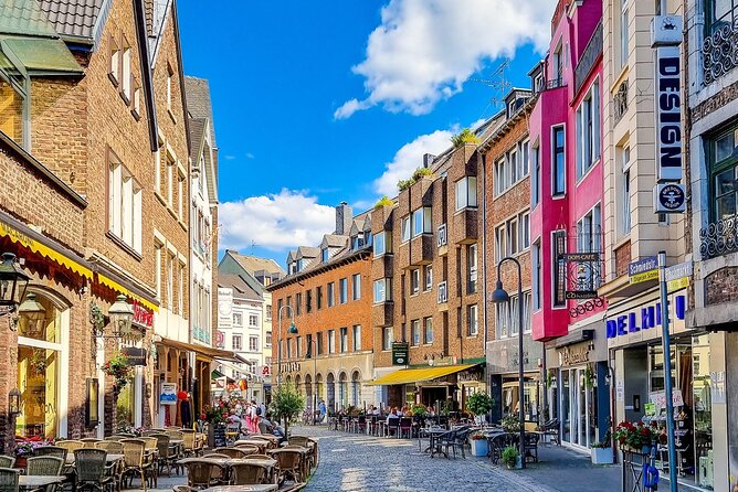 Aachen Scavenger Hunt and Sights Self-Guided Tour - Meeting Point and Start Time