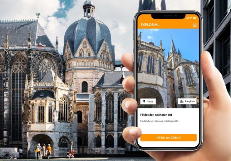 Aachen: Scavenger Hunt and Sights Self-Guided Tour - Experience