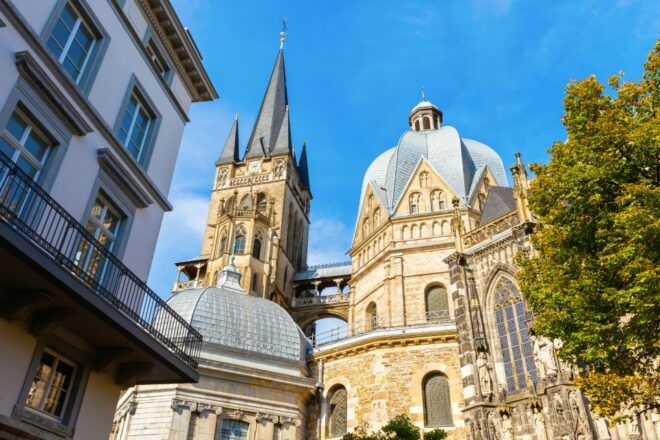 Aachen: Self-Guided Highlights Scavenger Hunt & Tour - Important Information and Tips