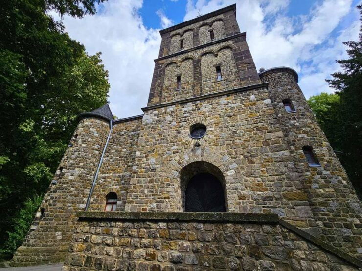 Aachen: Smartphone Lousberg Scavenger Hunt - Booking Information