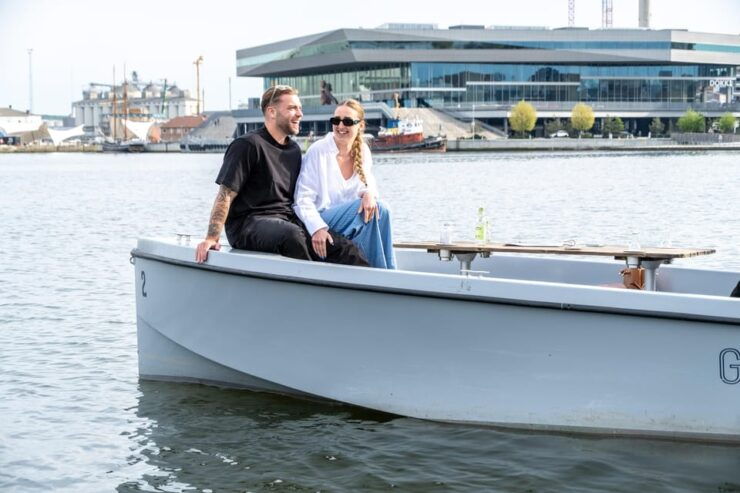Aarhus: 1 or 1,5 Hour Boat Rental - No License Required - Good To Know