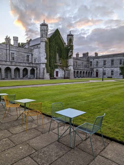 Aberdeen: Express Walk with a Local - Good To Know