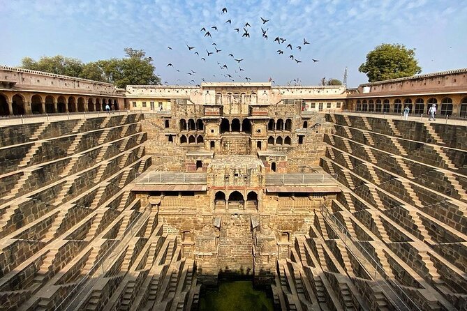 Abhaneri Chand Baori Stepwell Day Trip From Jaipur - Highlights of Abhaneri Chand Baori Stepwell