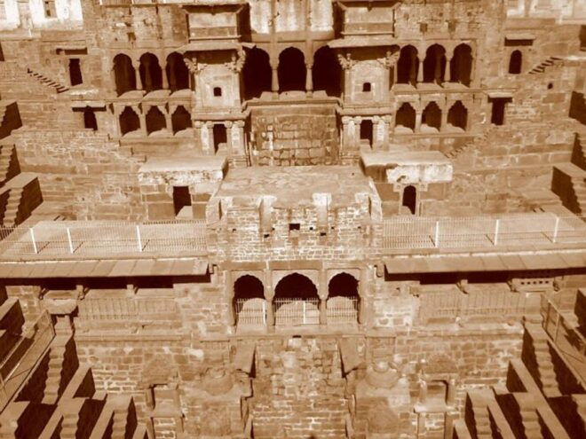 Abhaneri Step Well & Fatehpur Tour With Agra to Jaipur Drop - Additional Inclusions