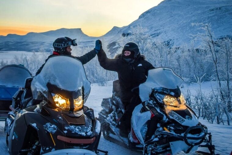 Abisko/Björkliden: Panorama Snowmobile Tour with Snacks - What Makes This Tour Special?