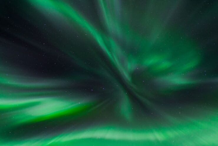 Abisko: Guided Aurora Chase With Hotel Transfers - Tour Experience