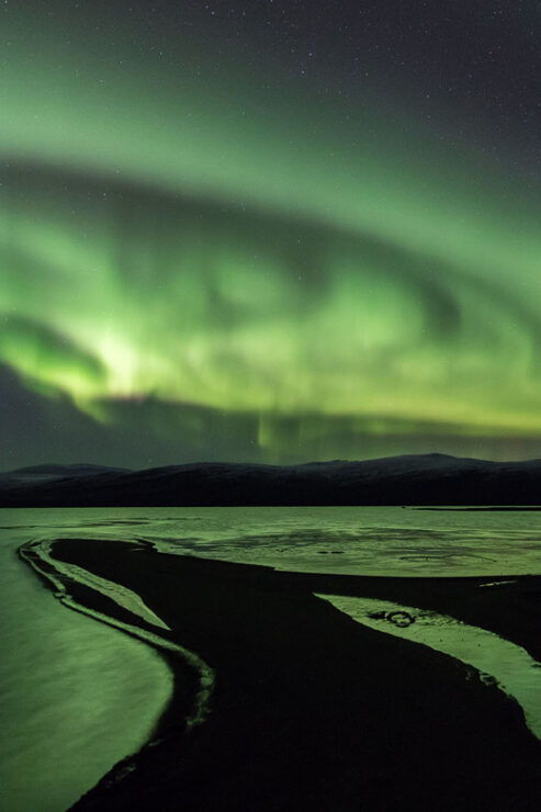 Abisko: Guided Autumn Aurora Chase With Hotel Transfers - Experience and Highlights