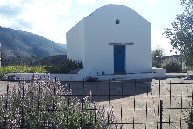 Above ARADENAgorge, MARMARAbeach, LIVANIANA. - Common Questions