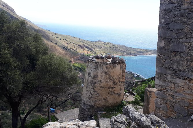 Above ARADENAgorge, MARMARAbeach, LIVANIANA. - The Sum Up