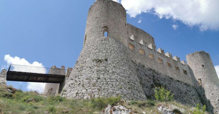 Abruzzo of Ladyhawke (Summer Version) - Highlights