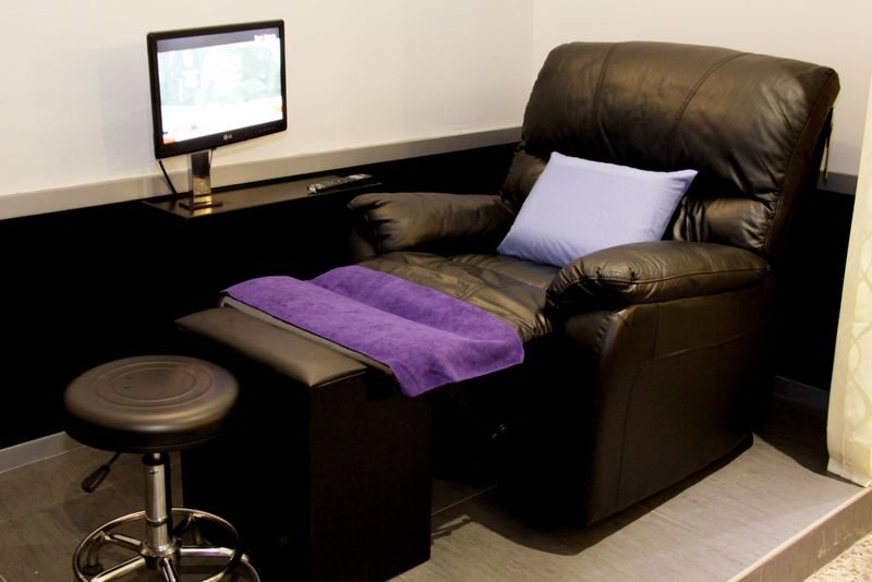 Absolute Spa, Hair, And Nail in Batam - Skilled hands, with some variation