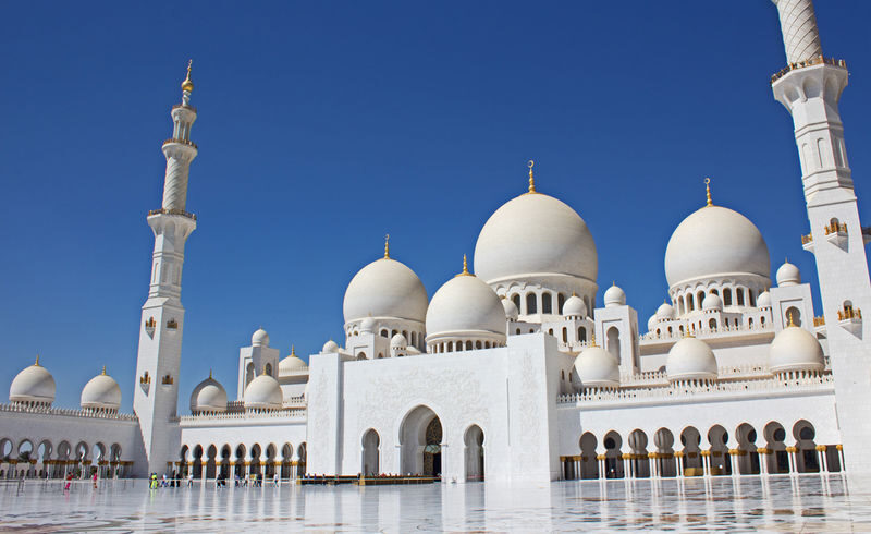 Abu Dhabi City Coach Tour with Ferrari World from Dubai - From Dubai to Abu Dhabi, a long day made easier