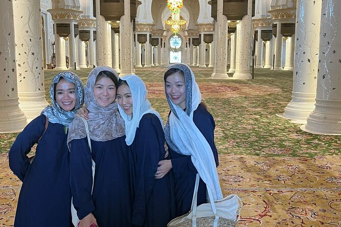 Abu Dhabi City Tour and Qasr AL Watan - The Sum Up