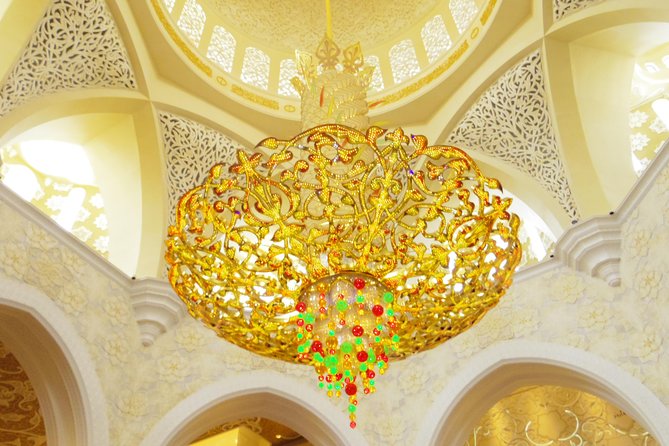 Abu Dhabi City Tour Drive Through Yas Island - The Sum Up