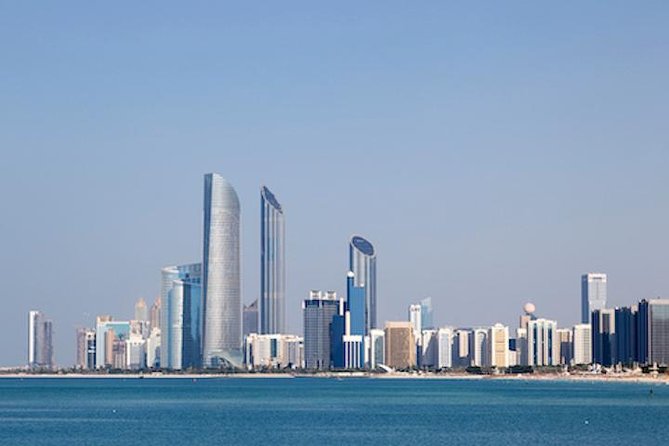 Abu Dhabi City Tour From Dubai Including Lunch in Emirates Palace - Lunch at Emirates Palace Hotel