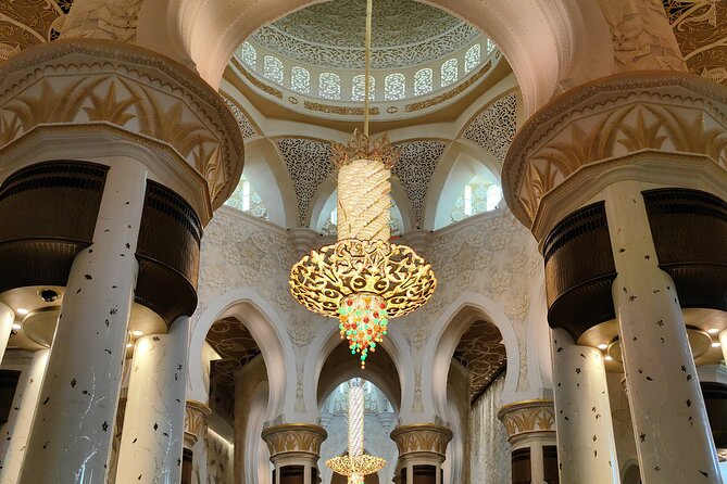 Abu Dhabi City Tour Private With Qasr Al Hosn - Private Guide