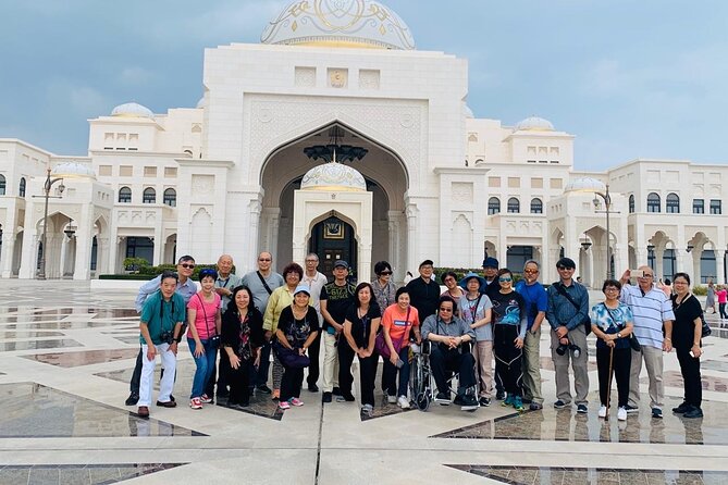 Abu Dhabi City Tour With Ferrari World Entrance Tickets - Reviews