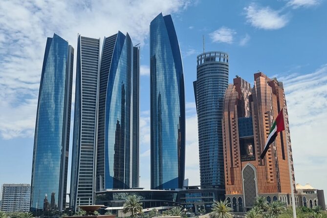 Abu Dhabi City Tour With Gold Coffee: a Taste of Luxury & Culture - Expert Guided City Exploration