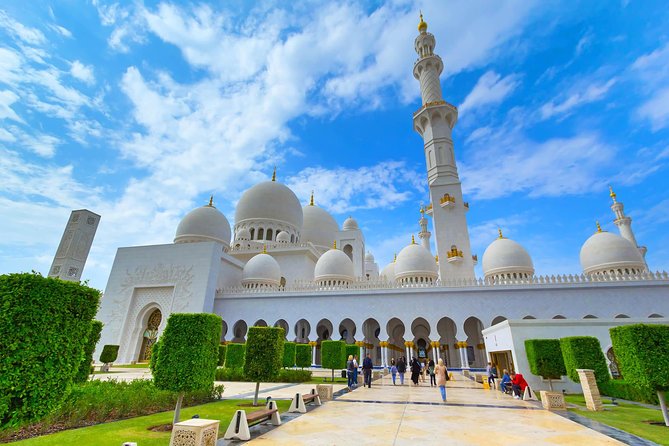 Abu Dhabi City Tour With Sheikh Zayed Grand Mosque From Dubai - Landmarks and Attractions