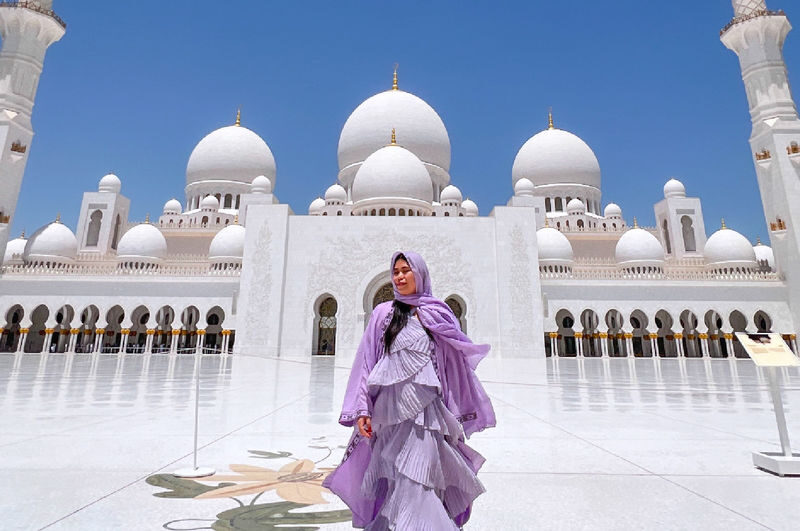 Abu Dhabi City Tour with teamLab Phenomena Experience - Lunch and Heritage Village: a change of pace