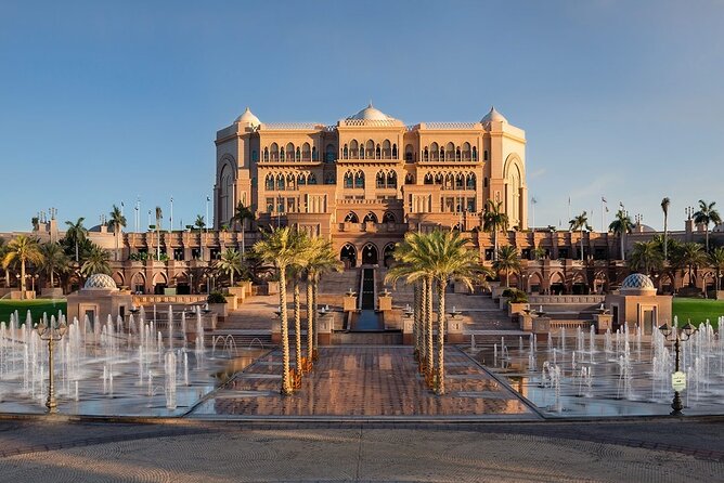 Abu Dhabi City Tour With Warner Bros. Park - Traveler Reviews