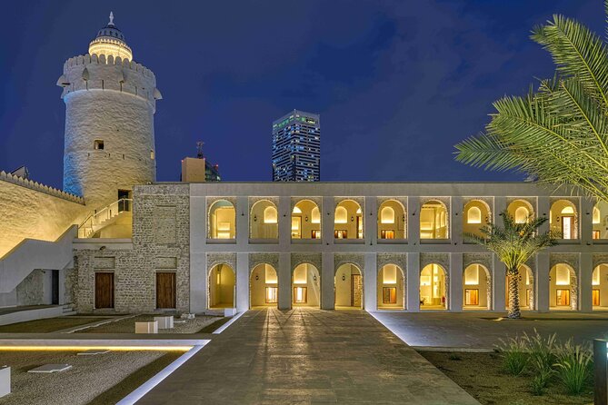 Abu Dhabi City Tour With Warner Bros World Ticket - Tour Overview