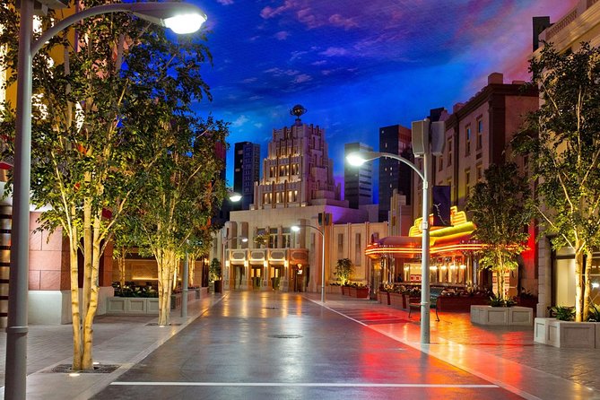 Abu Dhabi City Tourwarner Bros Ticket With Transfers - Common Questions