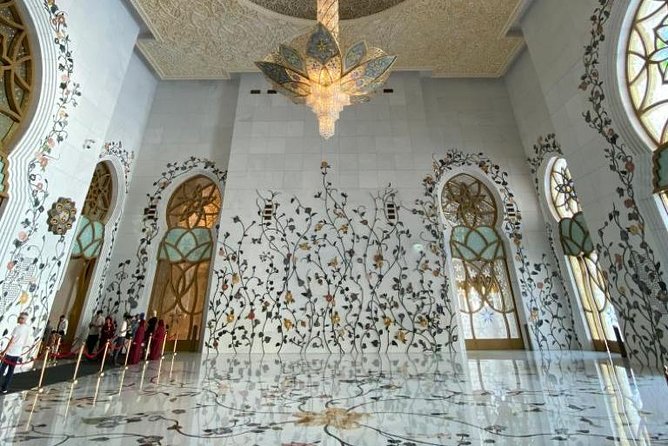 Abu Dhabi Day Tour With Sheikh Zayed Grand Mosque - Inclusions