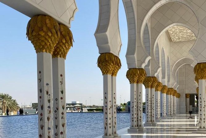 Abu Dhabi Day Trip With Grand Mosque and Louvre Abu Dhabi - Reviews and Ratings