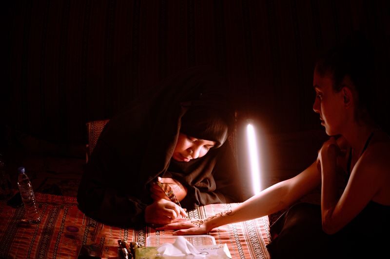 Abu Dhabi: Desert Safari with BBQ, Belly & Tanoura Dance - Should you book it?