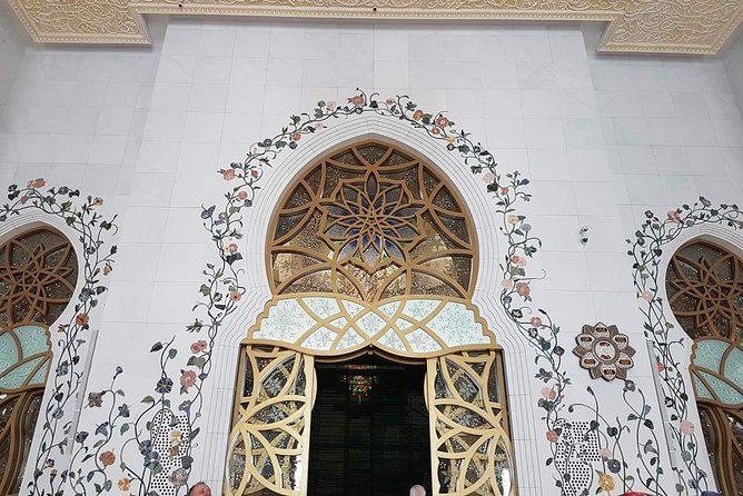 Abu Dhabi Full Day City With Grand Mosque Visit , Ferrari World Stop - Tour The Sum Up