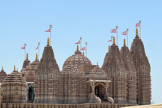 Abu Dhabi: Full-Day Private Sightseeing BAPS & Mosque From Dubai - Amenities and Inclusions