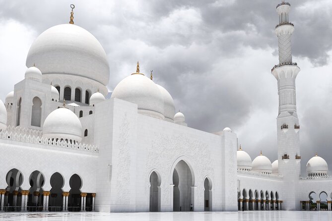 Abu Dhabi Full Day Tour: From Iconic Landmarks to Modern Marvels - Transportation and Pickup Service