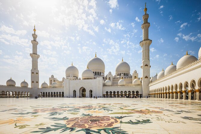 Abu Dhabi Mosque Tour With Qasr Al Watan & Louvre Museum - Mosque Visit